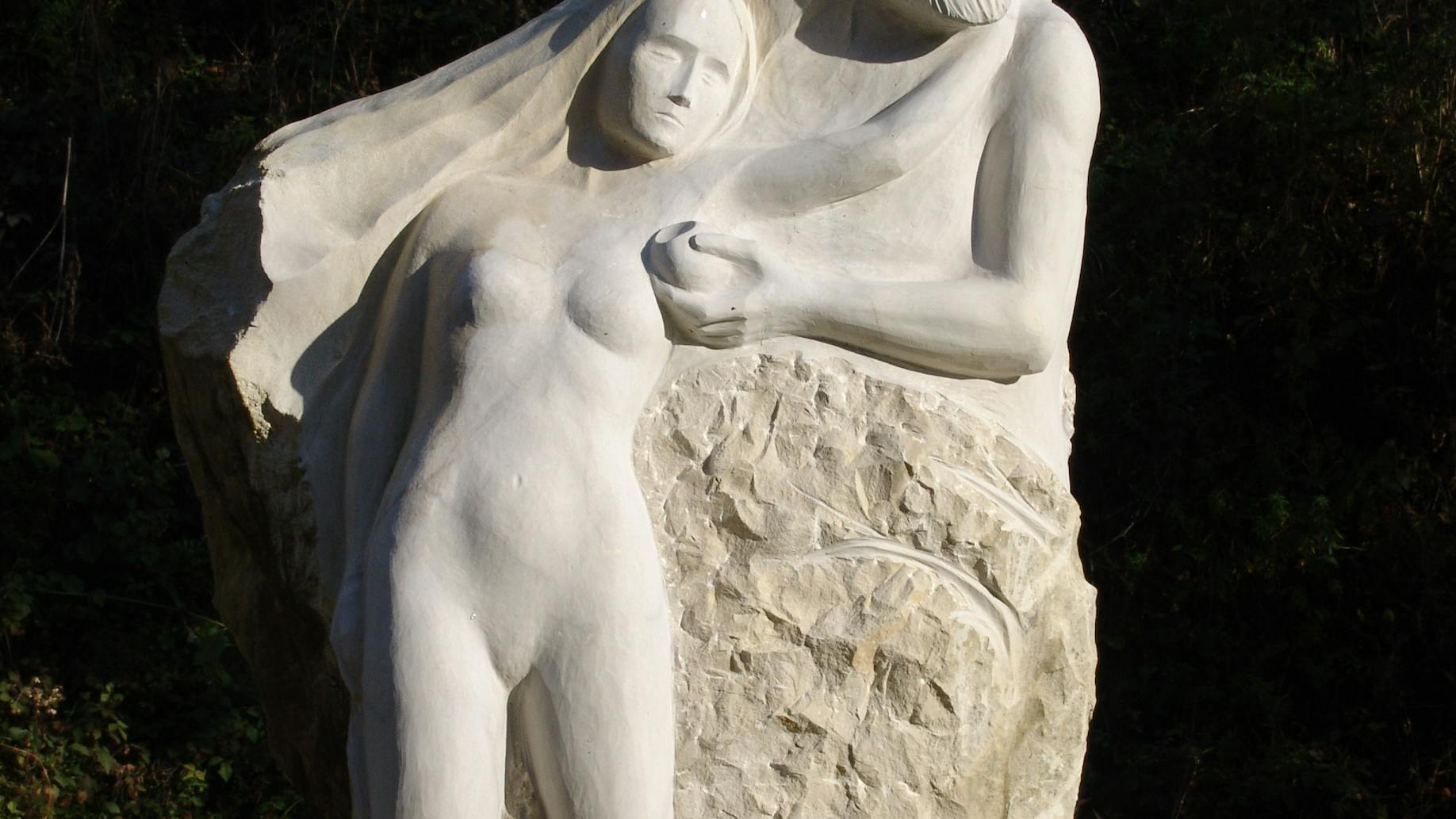 Makole Forma Viva Trail